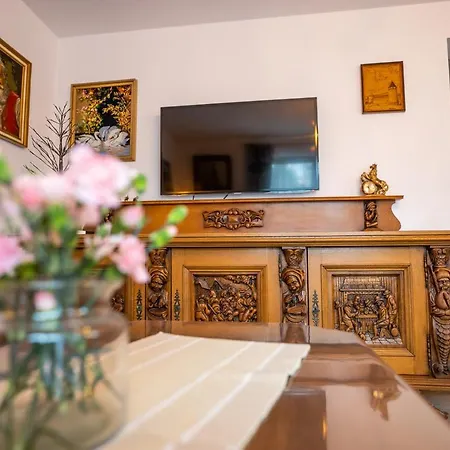 Dom Z Kominkiem W Okolicy Lasow I Jeziora Klaczno
