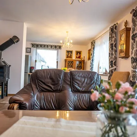 Dom Z Kominkiem W Okolicy Lasow I Jeziora * Klaczno