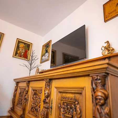 Dom Z Kominkiem W Okolicy Lasow I Jeziora Ferienhaus