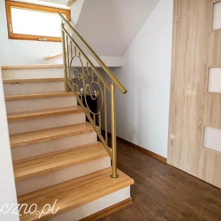 Dom Z Kominkiem W Okolicy Lasow I Jeziora Ferienhaus