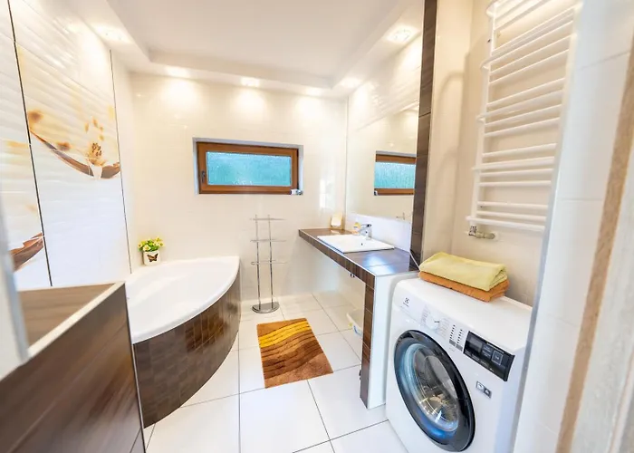 Dom Klaczno Z Kominkiem W Okolicy Lasow I Jeziora *